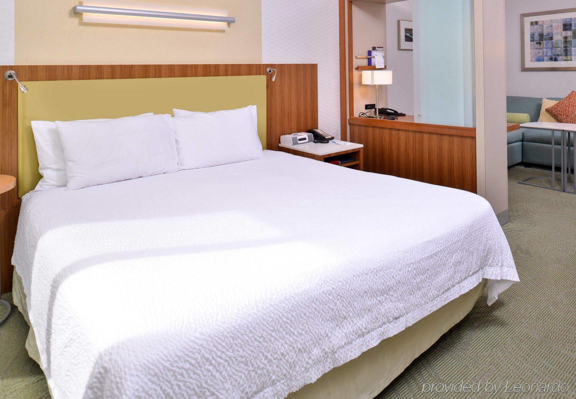 Springhill Suites Irvine John Wayne Airport / Orange County Buitenkant foto